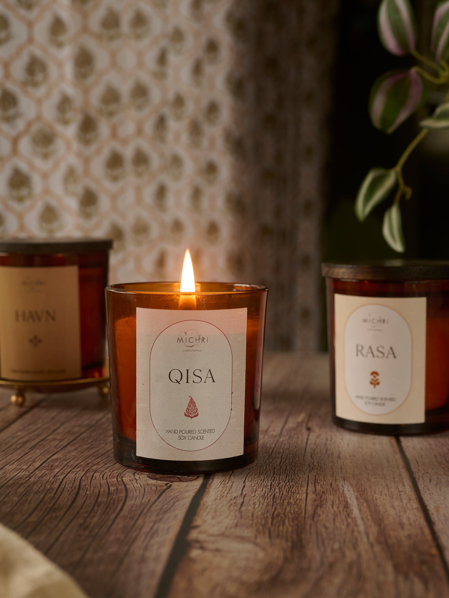 Qisa Candle