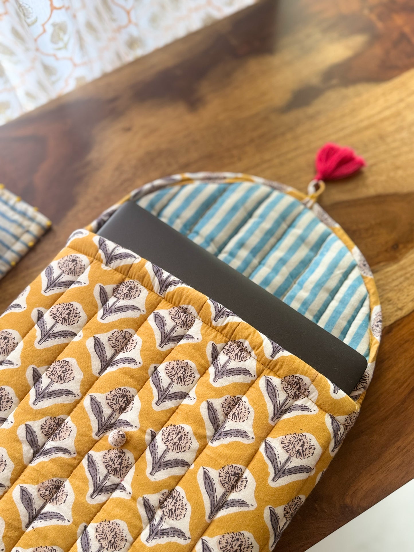 Phool Laptop Sleeve
