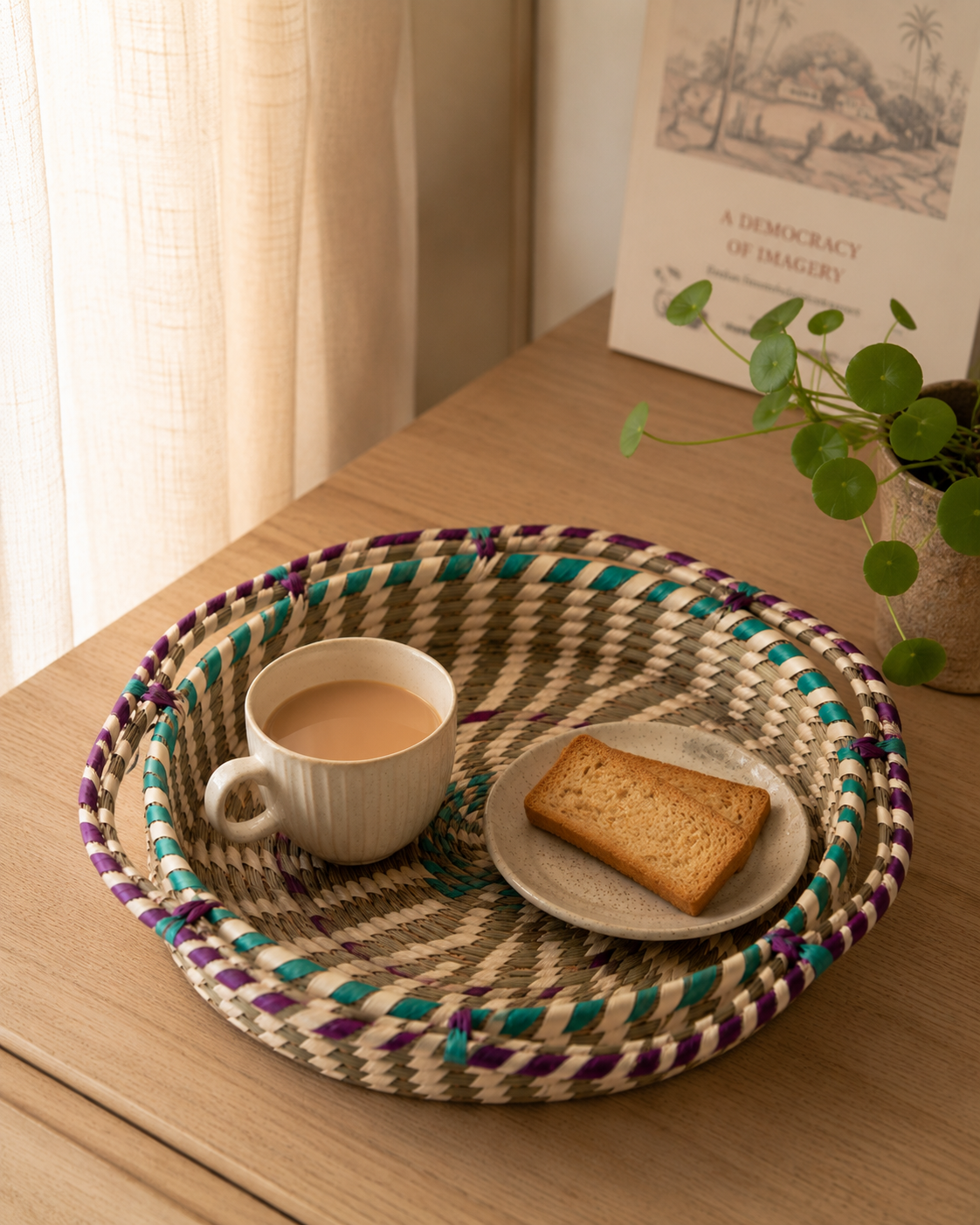Taru Sabai Grass Tray