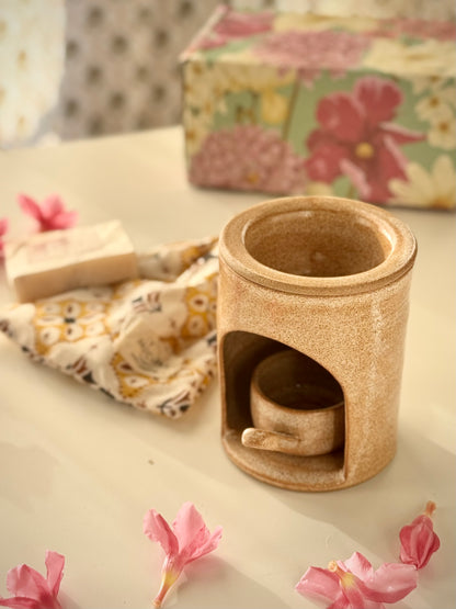 Maati Gift Box
