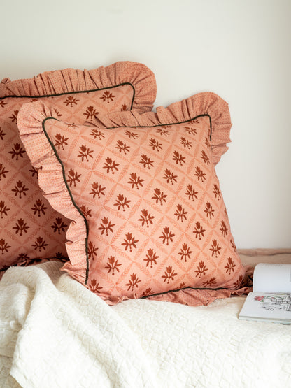 Buna Frill Cushion