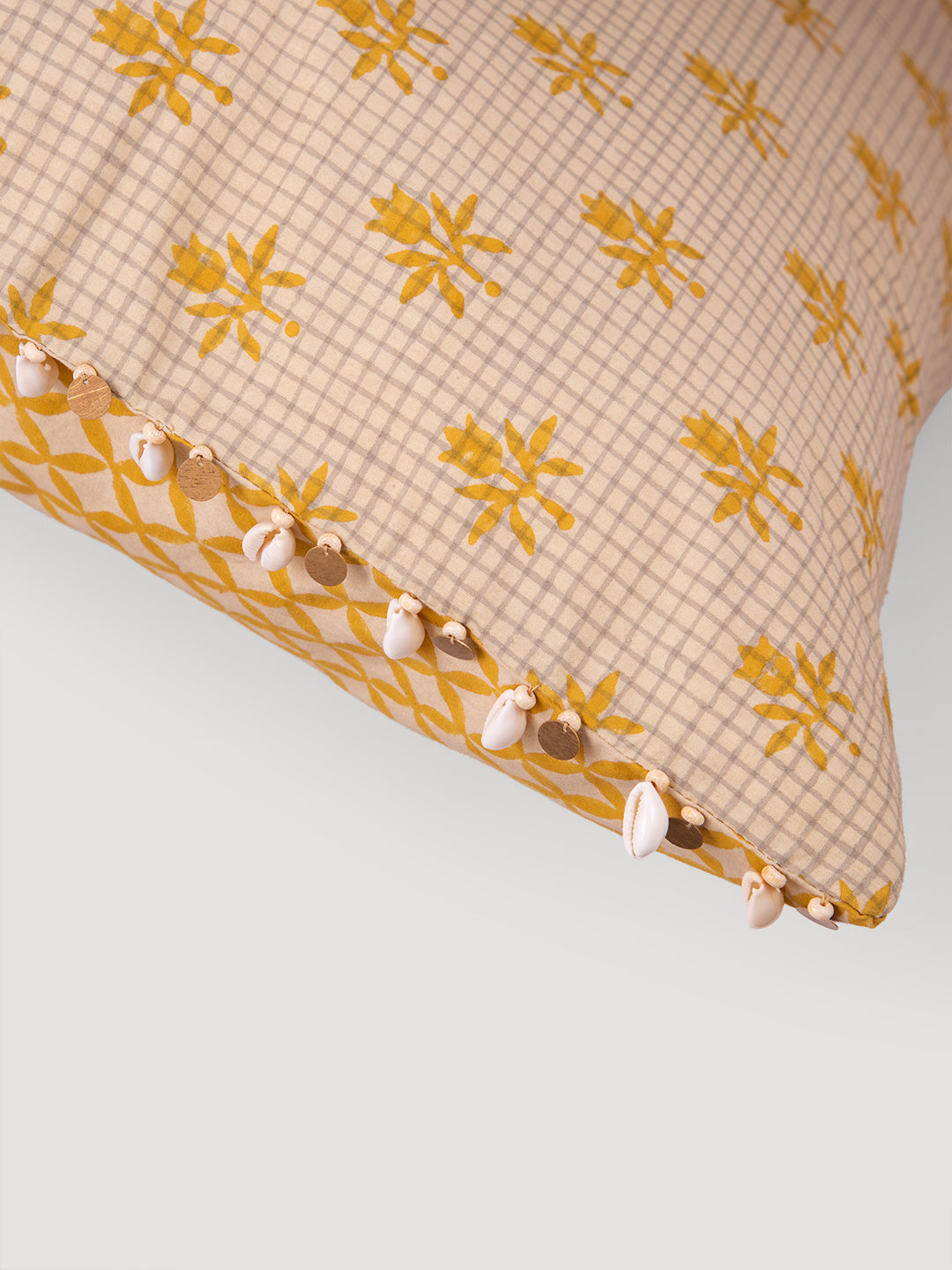Piro Reversible Cushion Cover