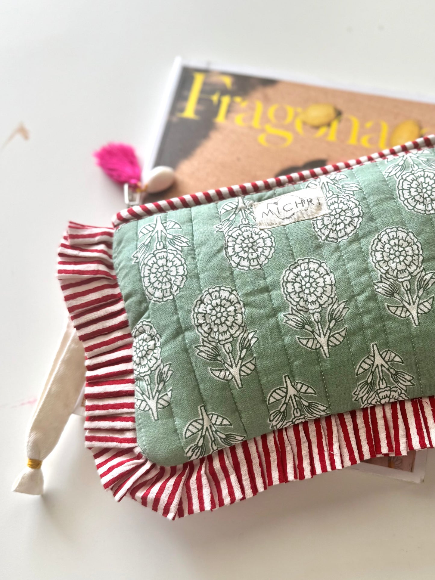 Gul Frill Pouch