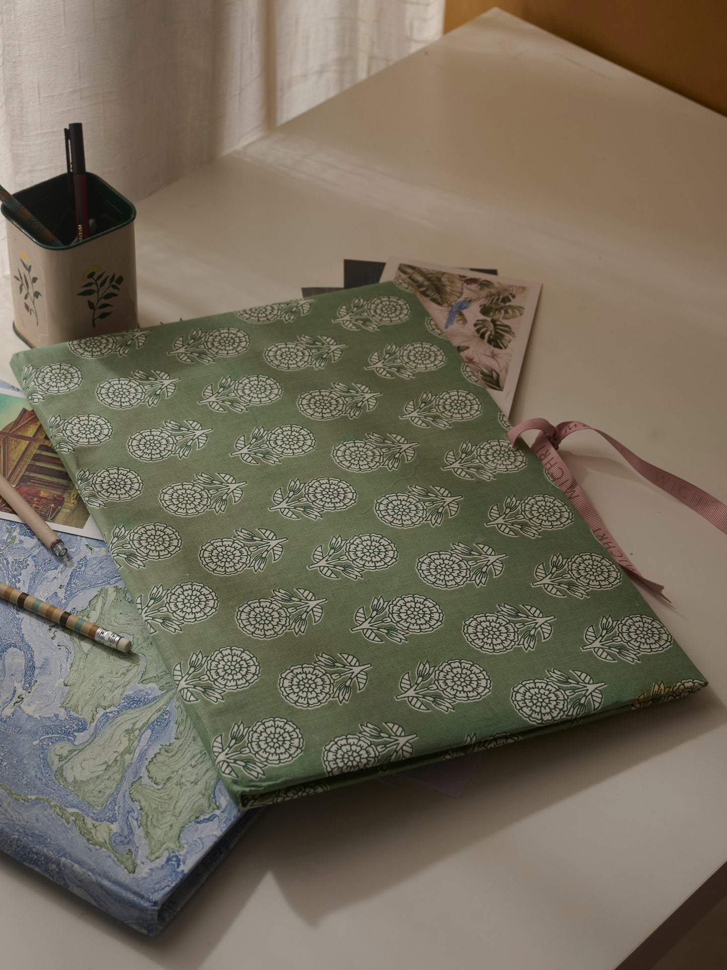 Marigold Folder