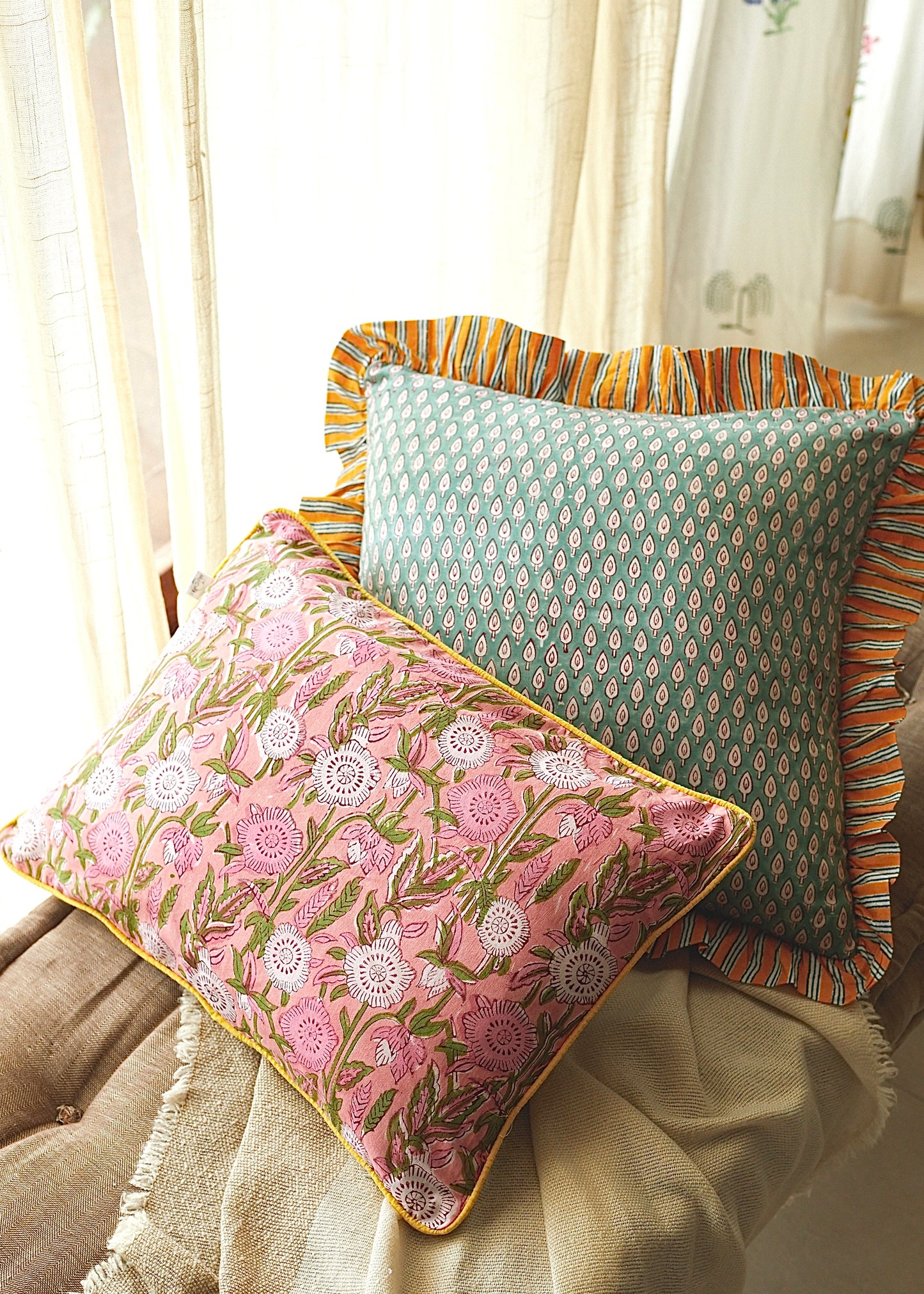 Noor Cushion