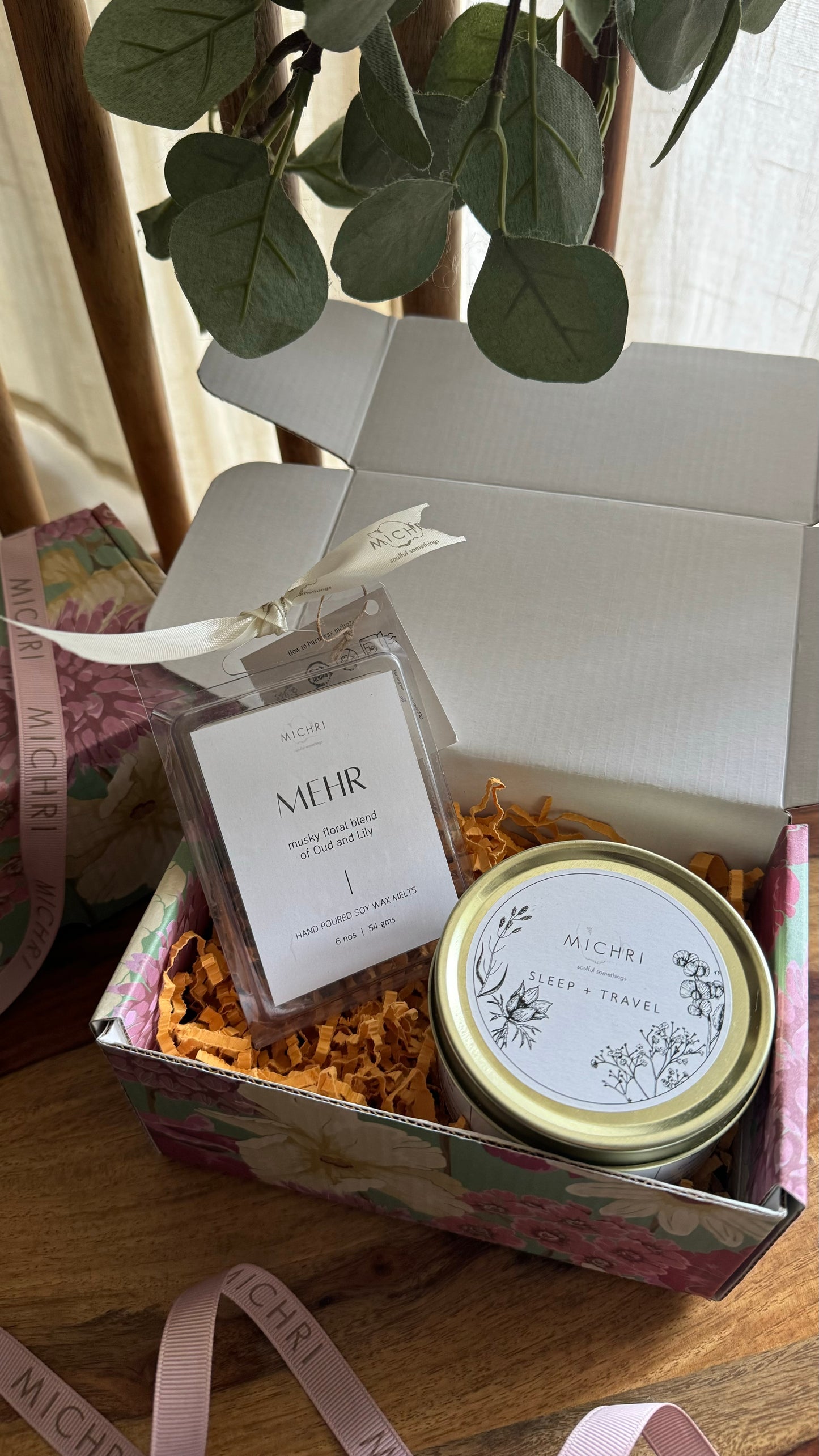 Tara Gift Box