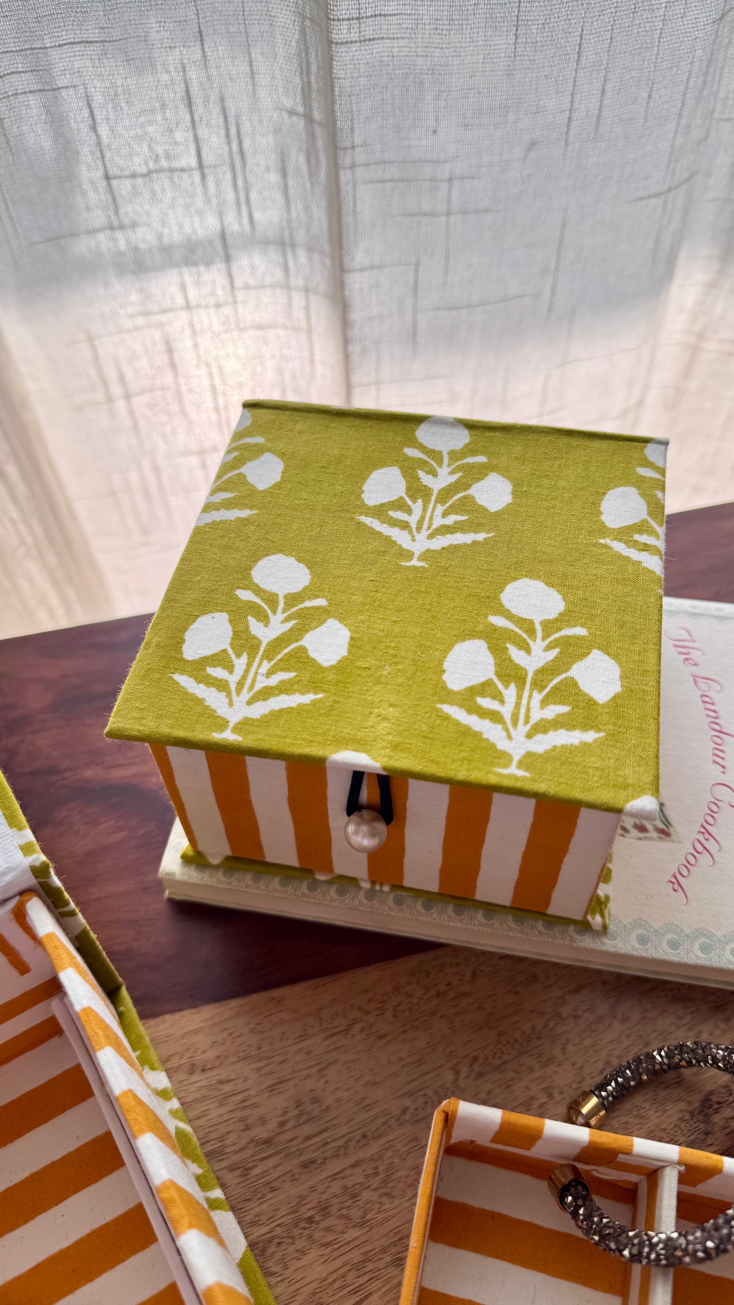 Saaj Jewellery Box