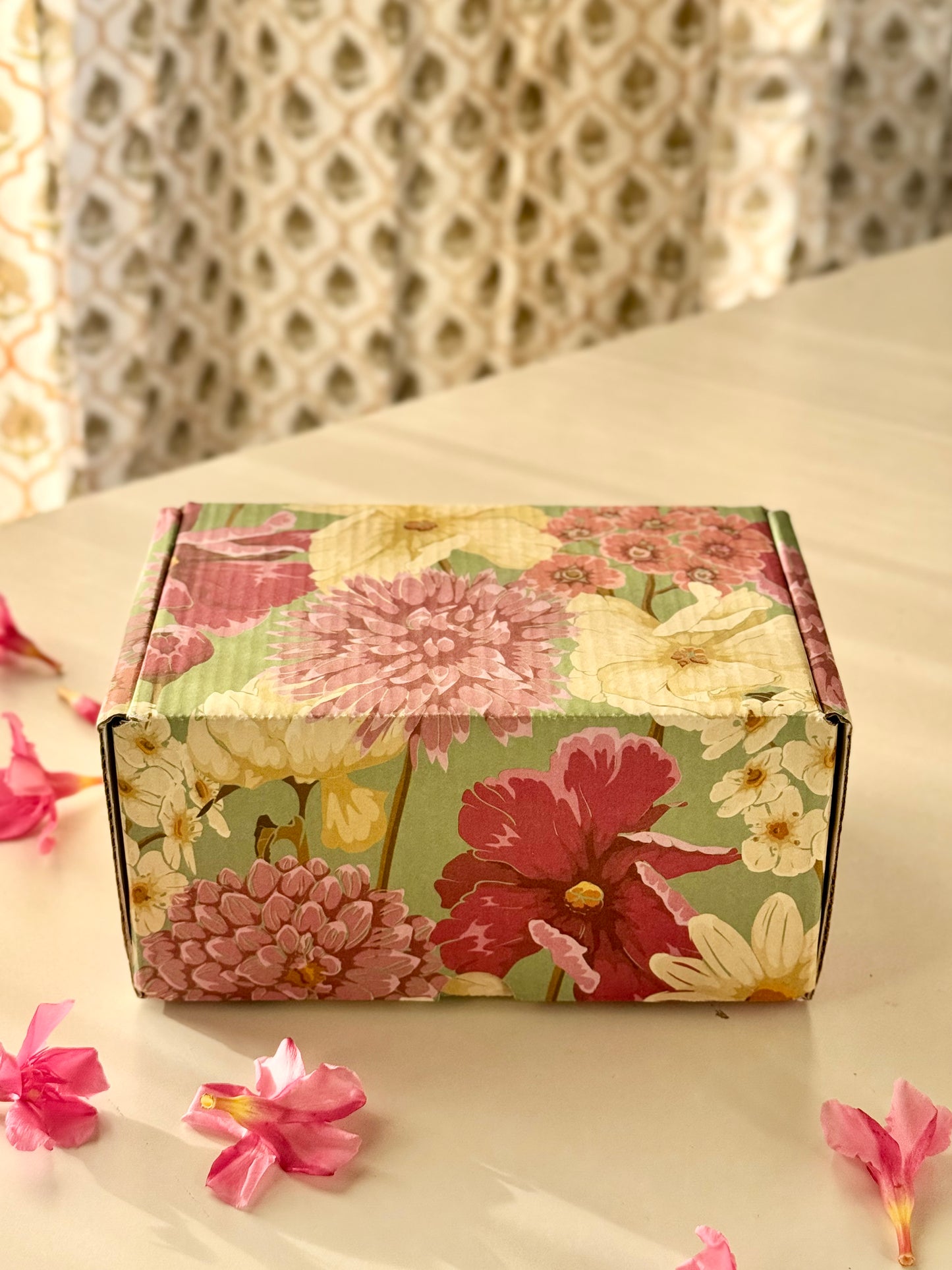 Maati Gift Box