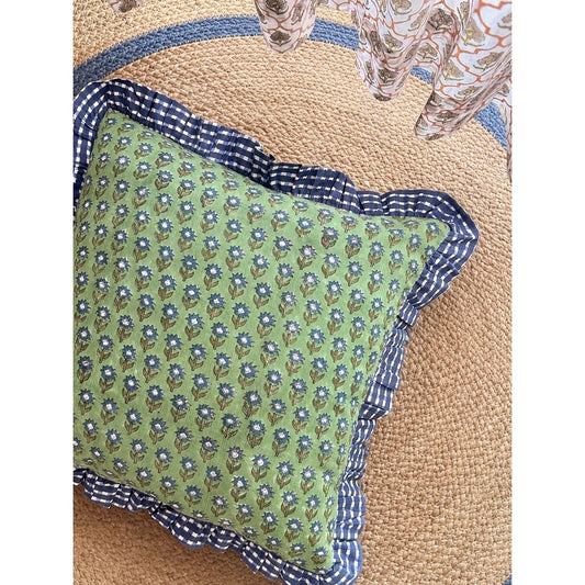 Bela Cushion