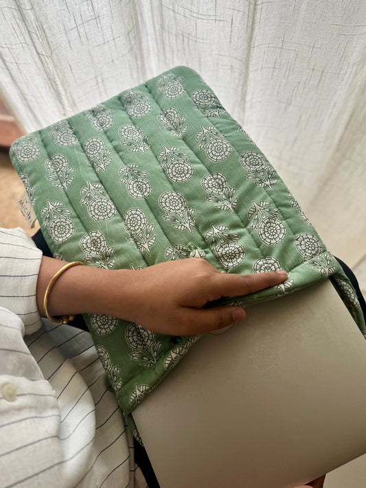 Phool Laptop Sleeve