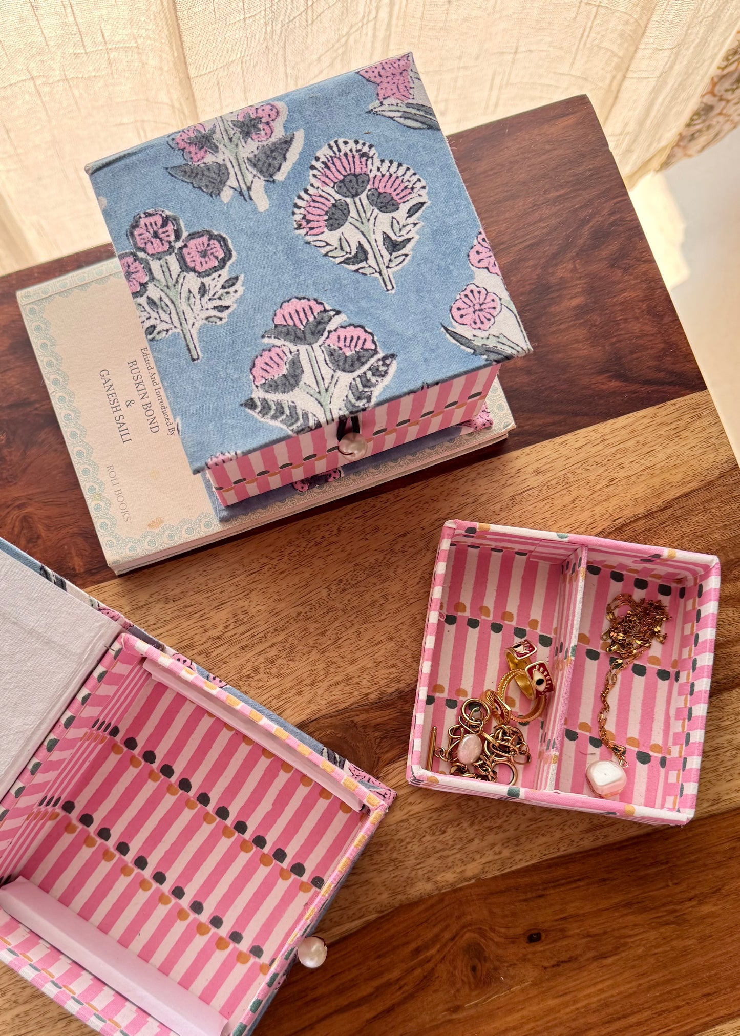Saaj Jewellery Box