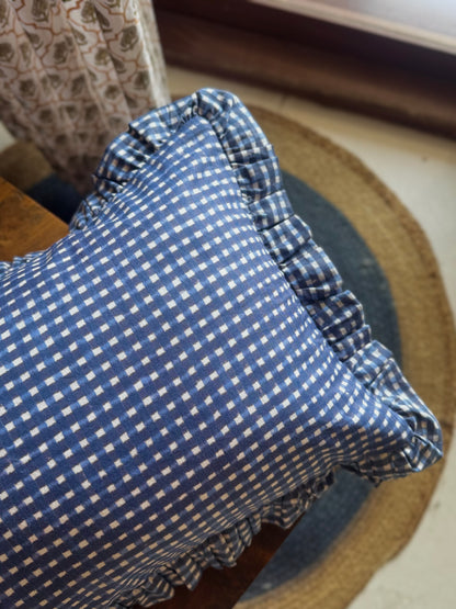 Neeli Cushion