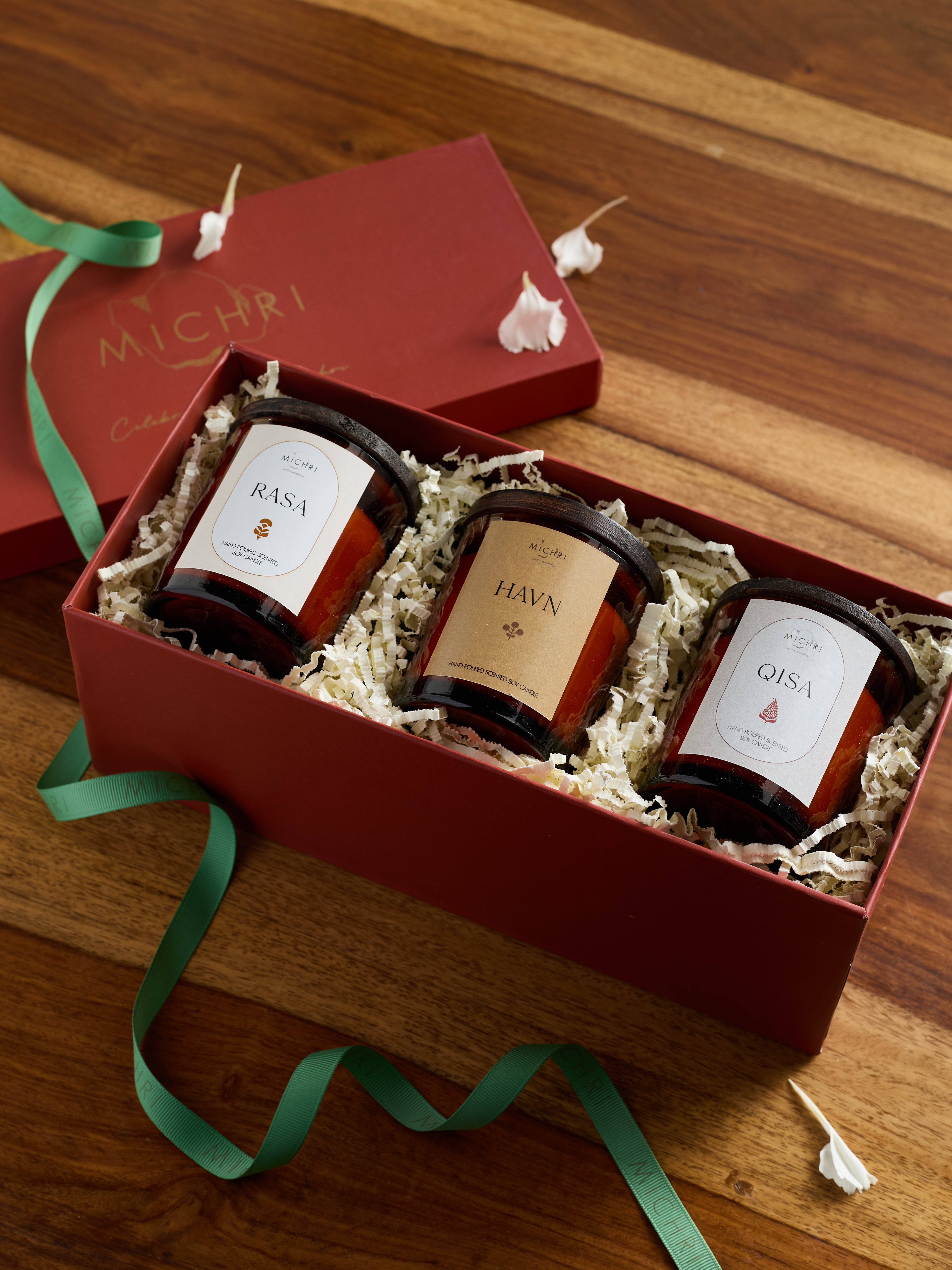Michri Signature Aroma Set – Elegant Candle Gift Set! – Michri.India